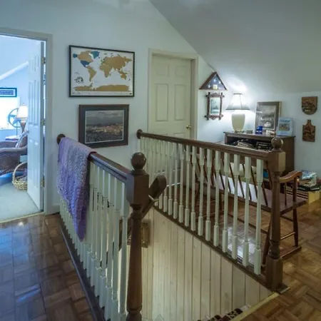 Stone Haus Bed & Breakfast-2